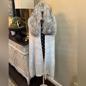 Cabi Heavenly Wrap, One Size, Silver NWOT